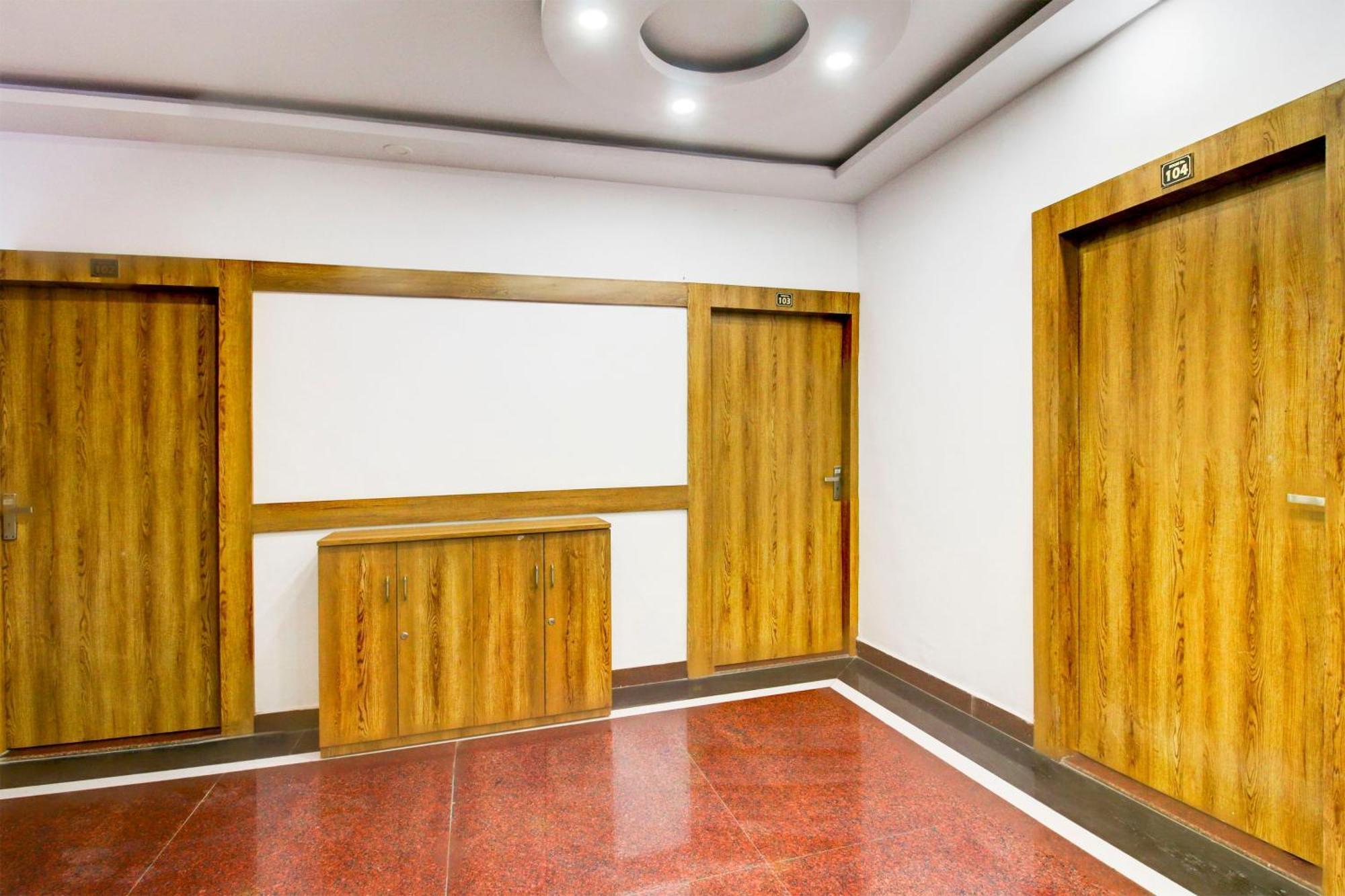 Hotel O Lake Link Bhopal Bagian luar foto